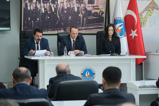 Çiftlikköy Belediyesi Armutlu’ya Araç Hibe Edecek